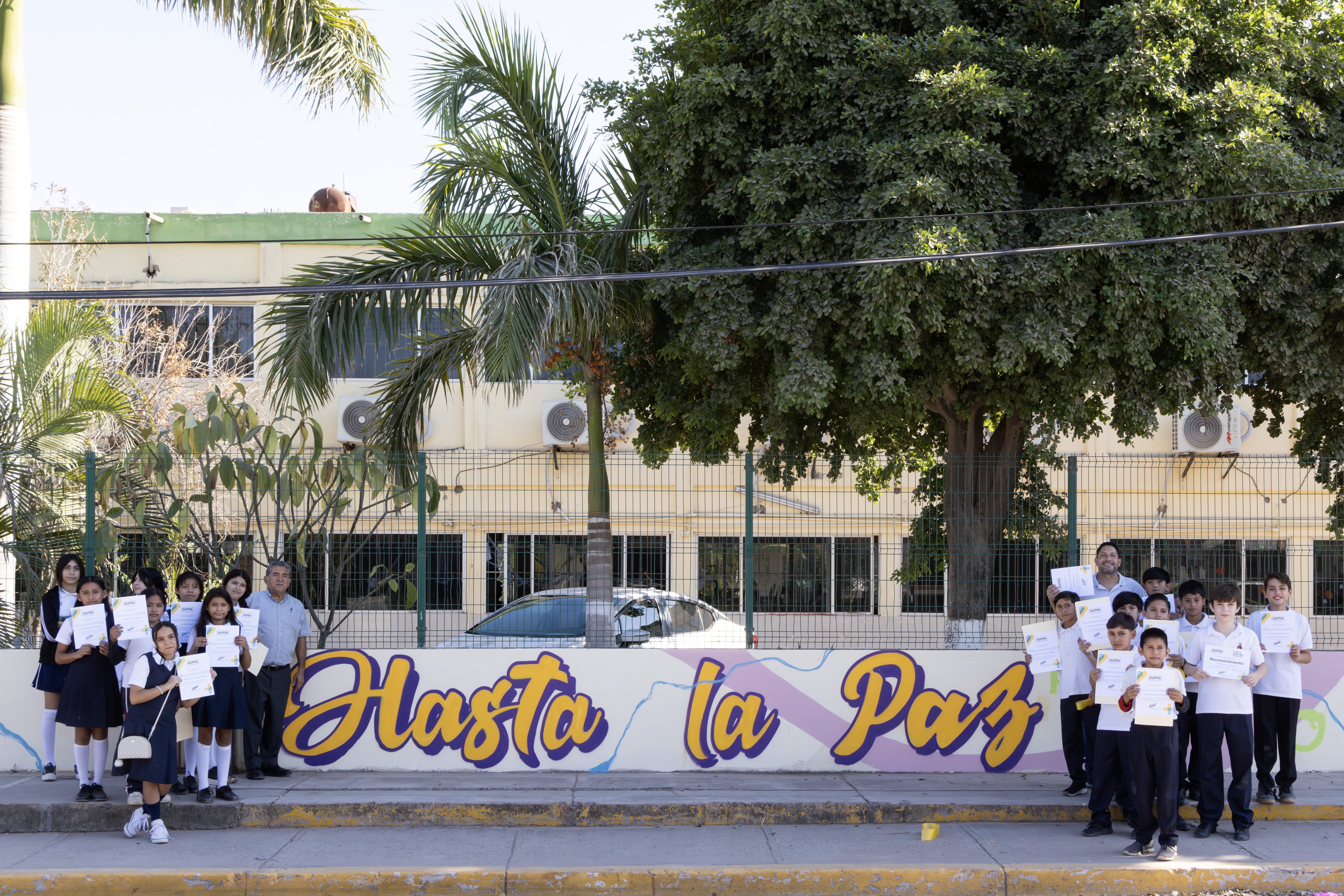 Mural urbano por la paz